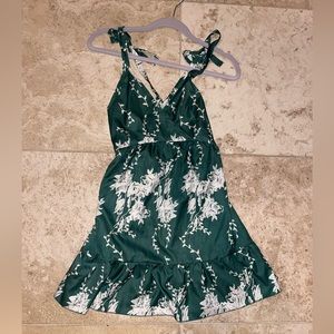 Green and White Ruffled Mini Floral Sundress Size S